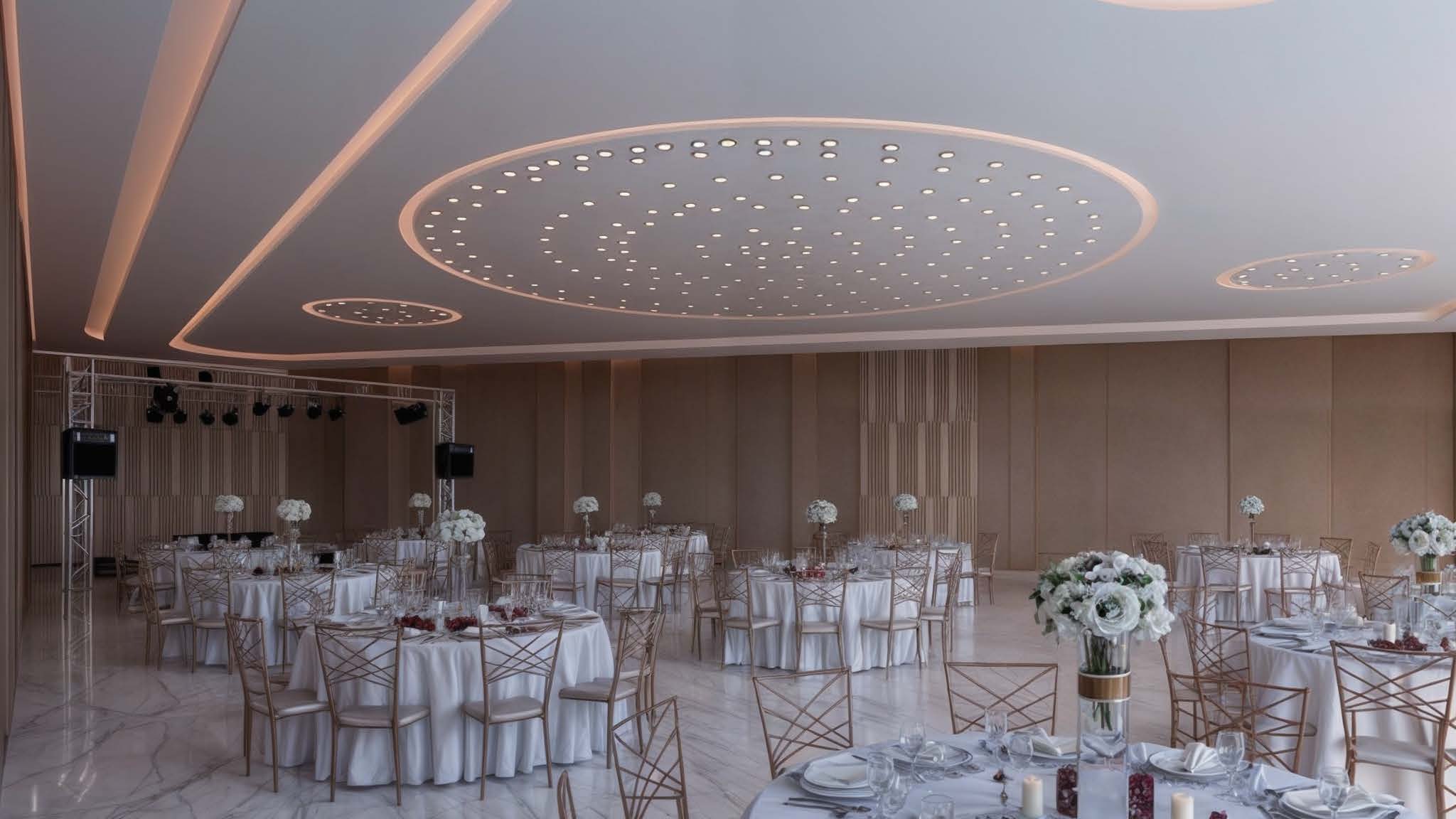 COMMERCIAL - Arena Ballroom 3